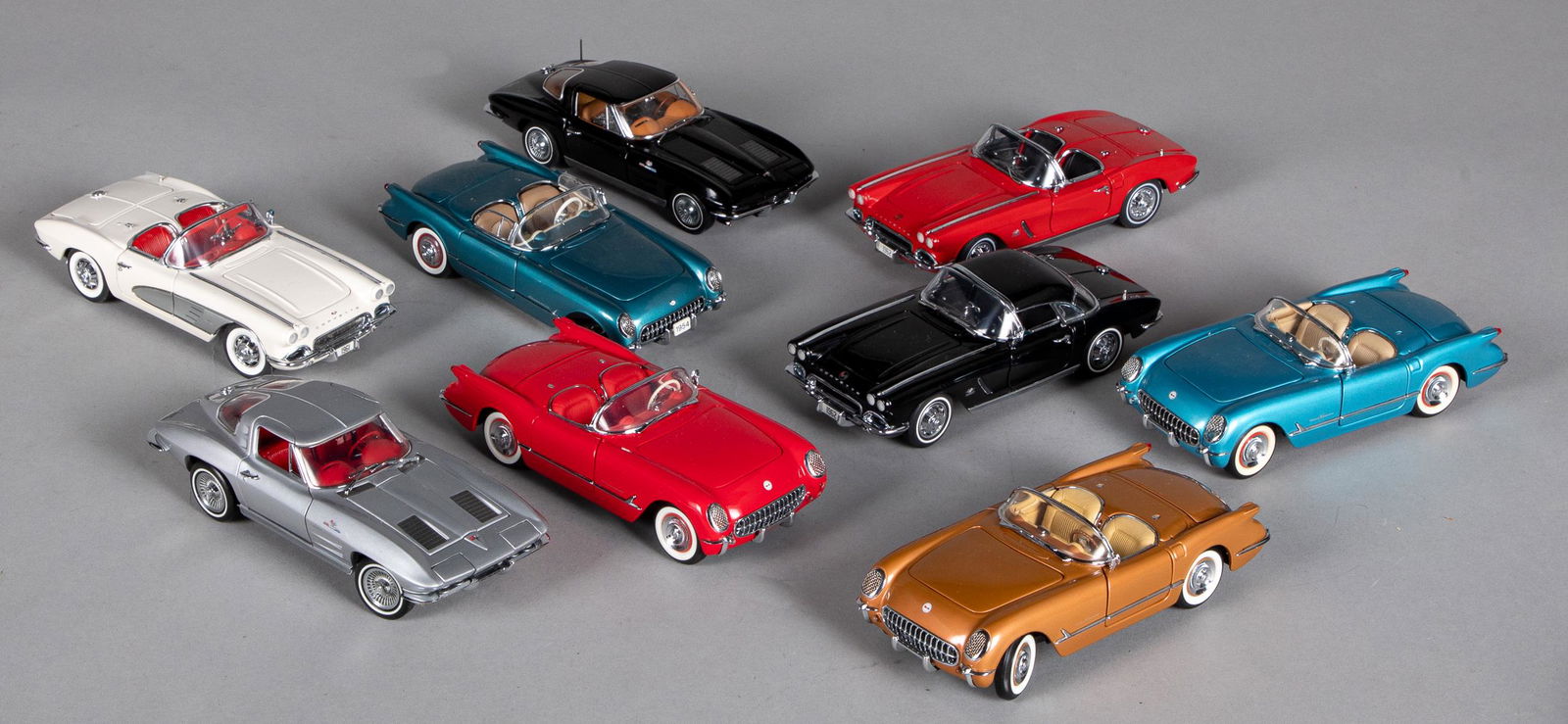 Franklin Mint & Danbury Mint scale model covettes: Nine Franklin Mint and Danbury Mint scale model corvettes, longest - 7''.