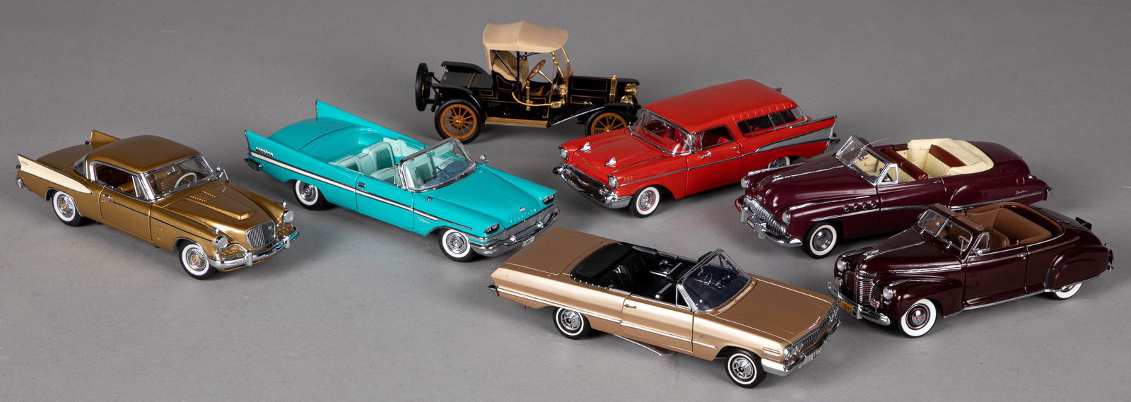 Franklin Mint and Danbury Mint scale model cars: Seven Franklin Mint and Danbury Mint scale model cars, longest - 8 1/2''.