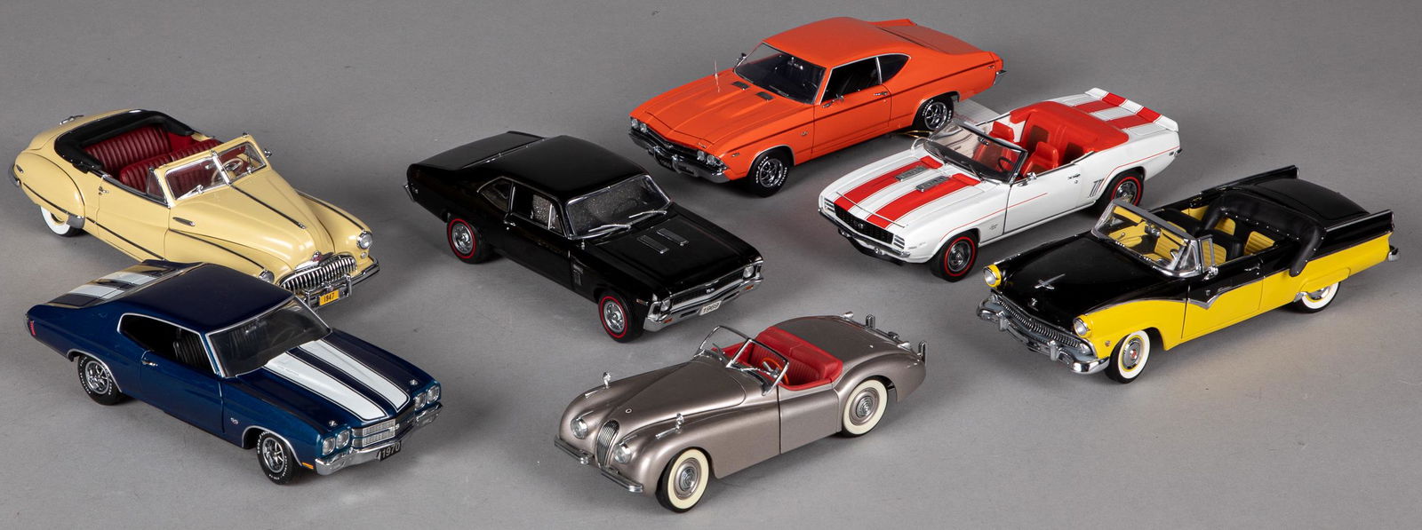 Franklin Mint and Danbury Mint scale model cars: Seven Franklin Mint and Danbury Mint scale model cars, longest - 8 1/2''.
