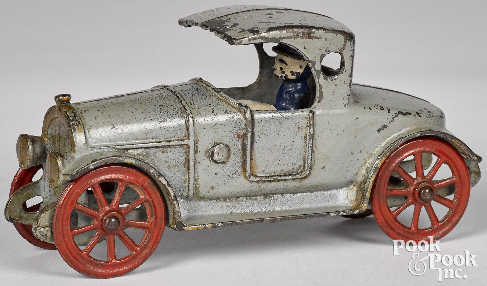 Hubley cast iron port hole coupe roadster (1 of 2)