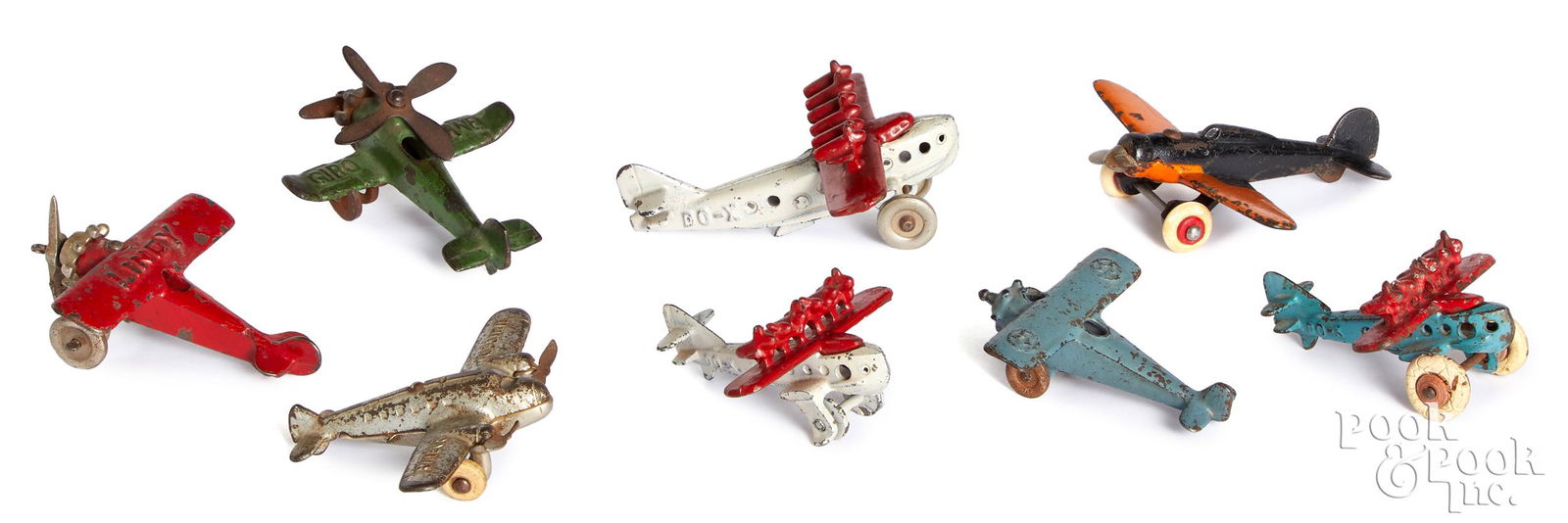 Eight Hubley cast iron airplanes (1 of 1)