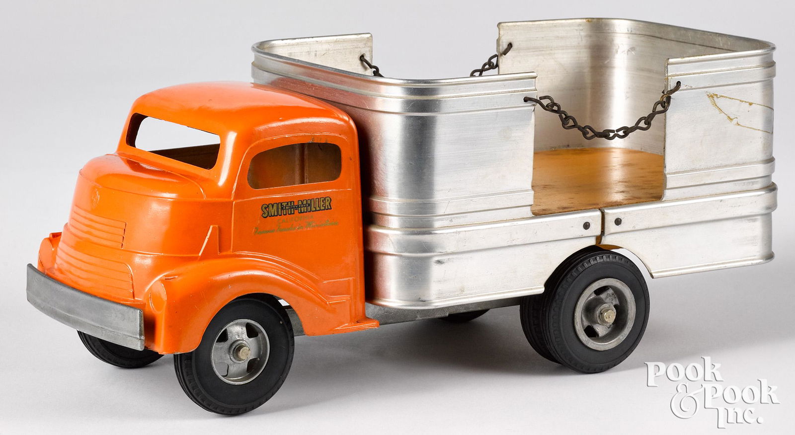 Smith Miller diecast GMC cab over barrel truck (1 of 2)