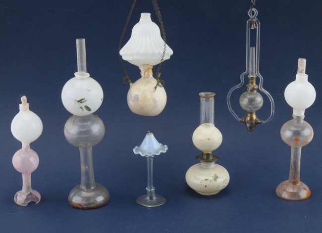 Blown & Molded Glass Lamps: painted and stained glass lighting group with hanging early style kerosene lamp, hanging lamp with shade (reglued shade), 4 oil lamps (1 with damage to base, 2 with damage to shades) and a smaller lam