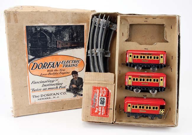 Dorfan Lines Passenger Cars in Box: Seattle, Boston & Observation O gauge cars in box with transformer and track; no loco with set box 15" x 17.25"