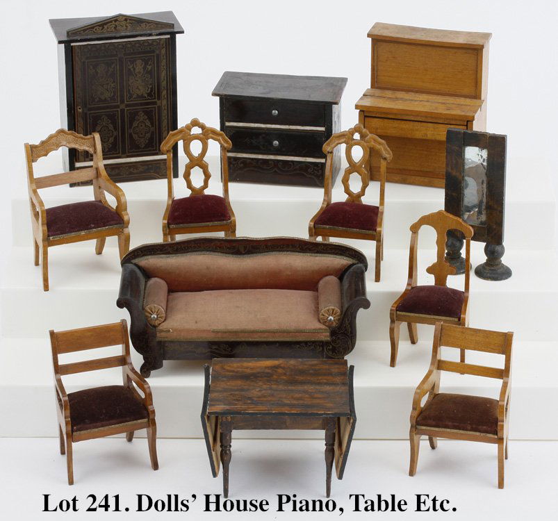 Dolls' House Piano, Table Etc. (1 of 1)