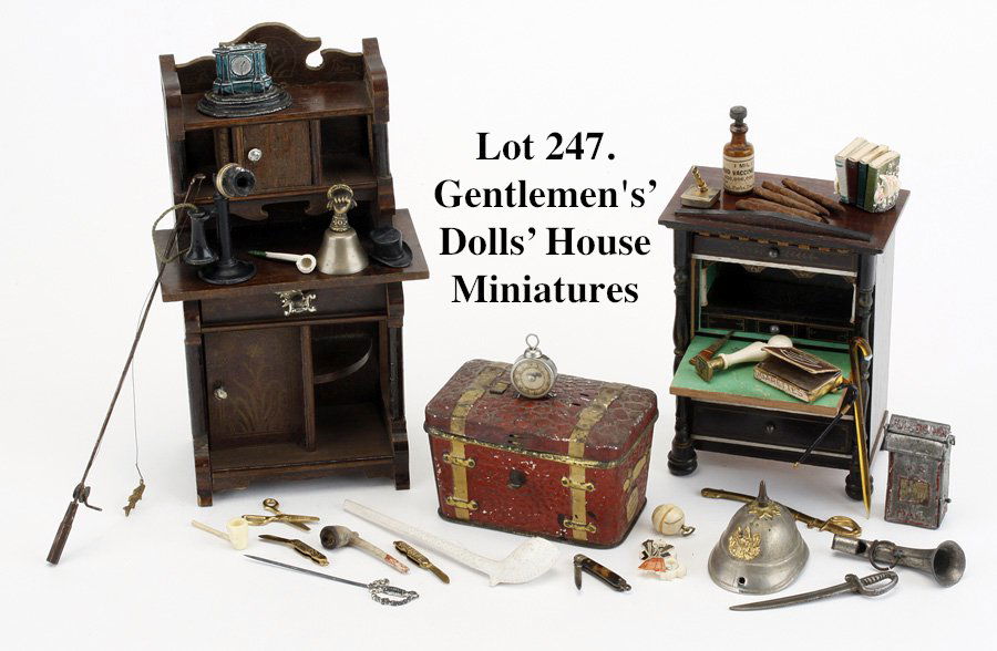 Gentlemen's' Dolls' House Miniatures (1 of 1)