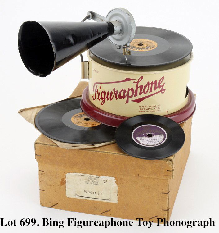 Bing Figureaphone Toy Phonograph (1 of 2)