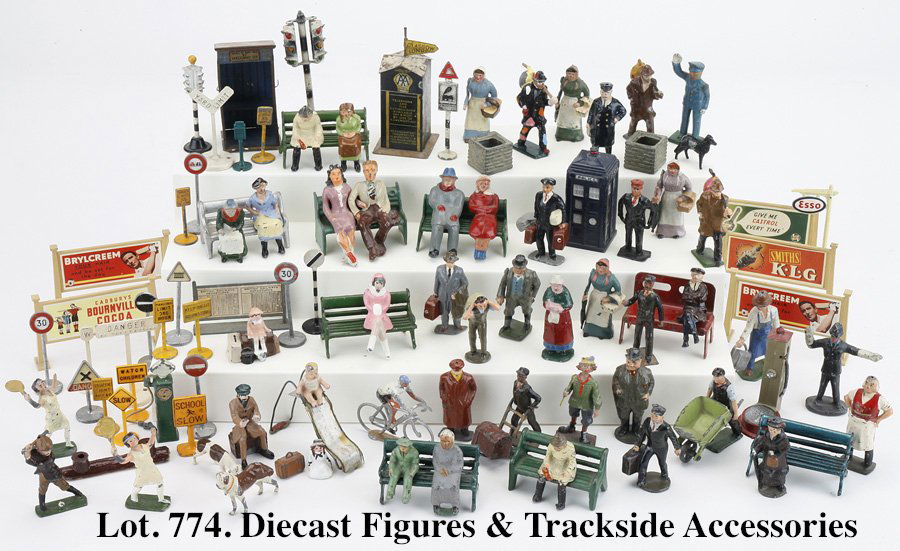 Diecast Figures & Trackside Accessories (1 of 1)