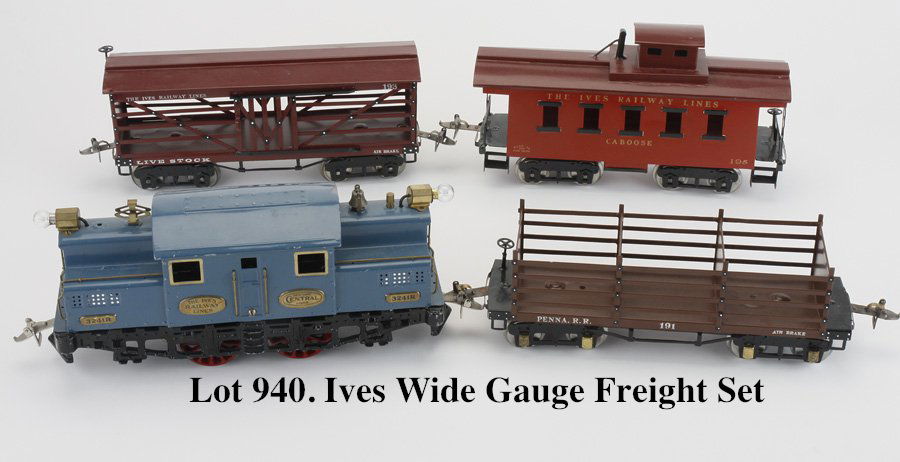 Ives Wide Gauge Freight Set (1 of 2)