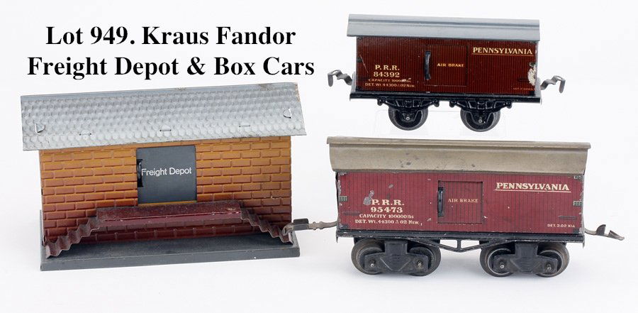 Kraus Fandor Freight Depot & Box Cars (1 of 2)