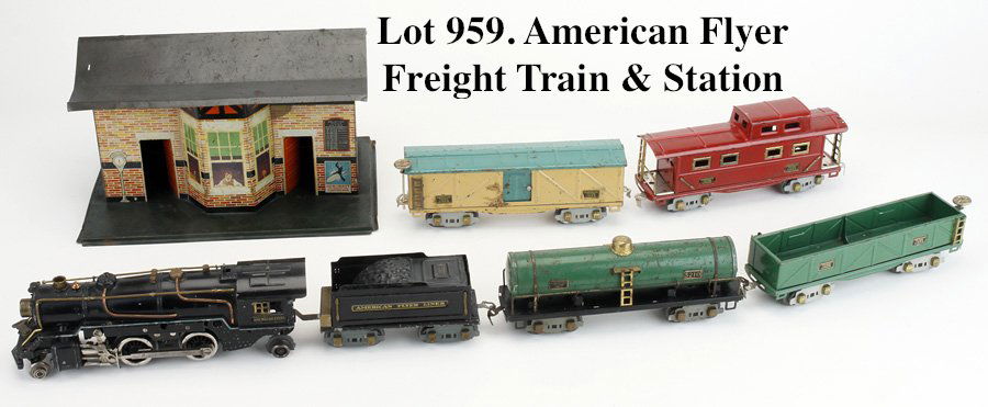 American Flyer Freight Train & Station (1 of 2)