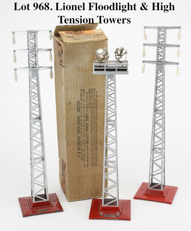 Lionel Floodlight & High Tension Towers (1 of 1)