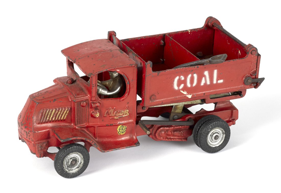 Arcade cast iron Mack Coal scissor dump truck (1 of 2)