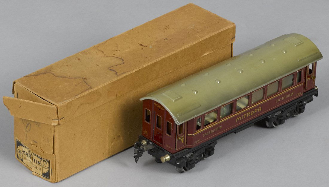 Marklin O Gauge Mitropa diner train car with box (1 of 3)