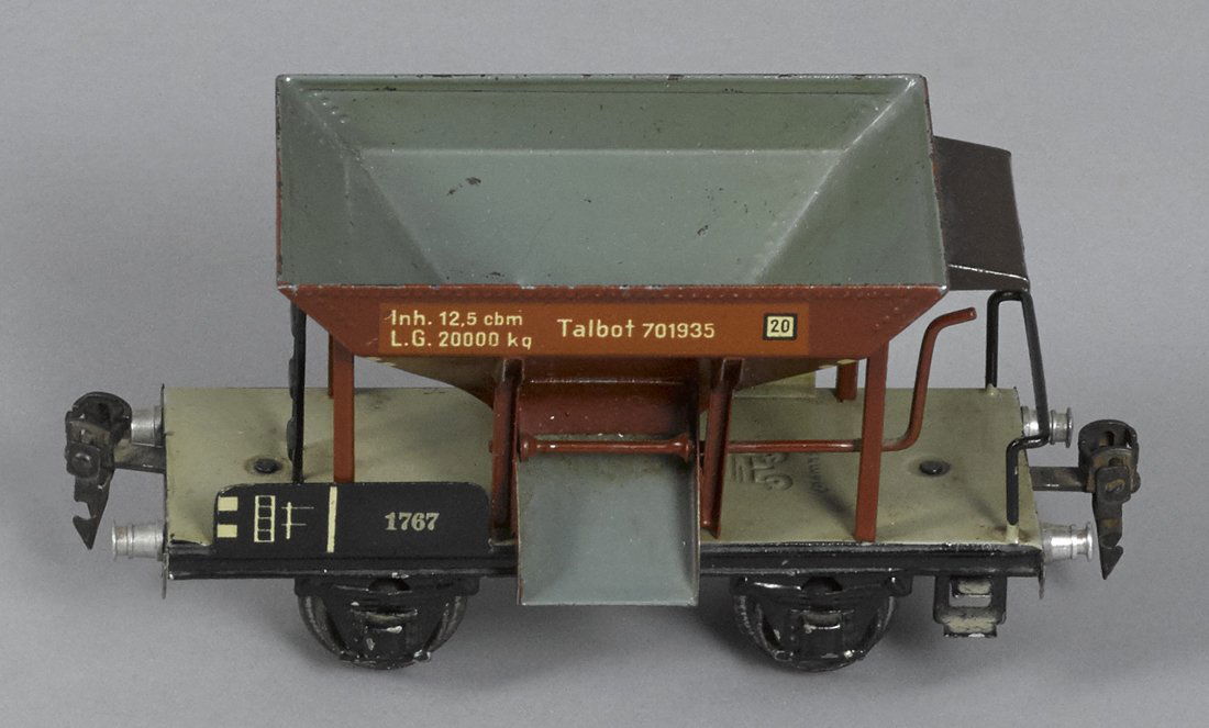 Marklin O Gauge no. 701935 Talbot freight train (1 of 1)