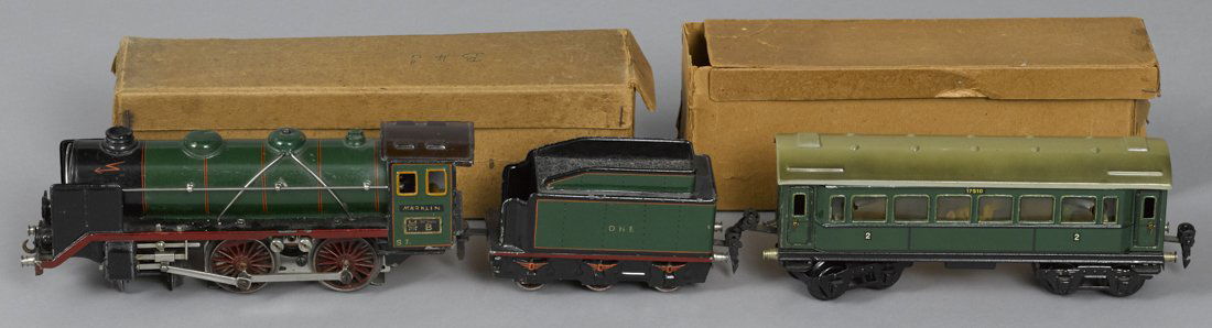 Marklin O Gauge no. E66/12920 passenger train se (1 of 1)