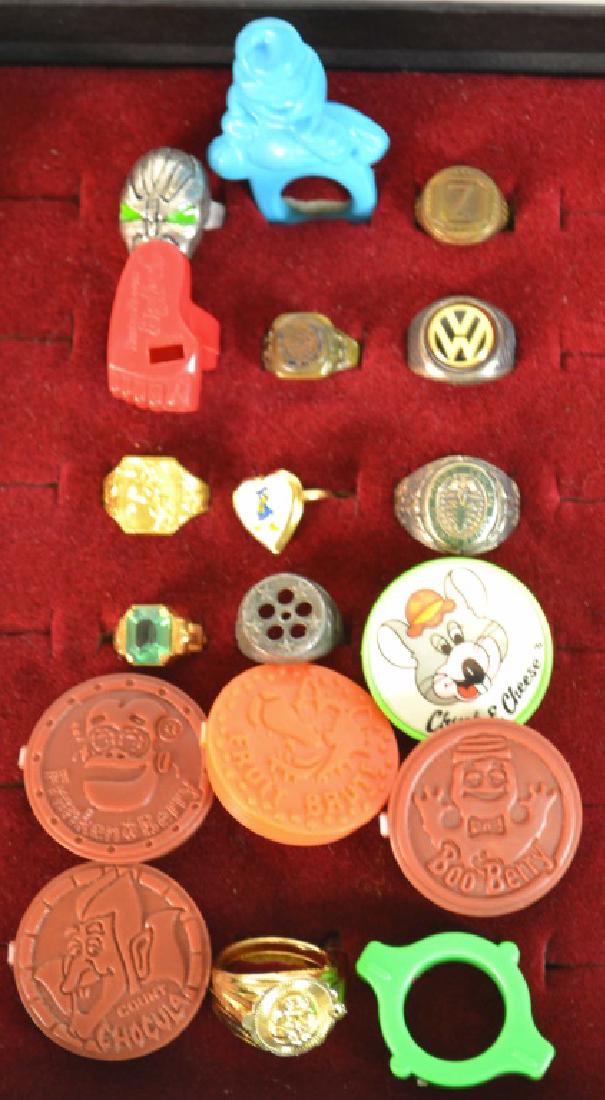 18 Vintage Premium Rings: 18 Vintage Premium Rings including: Franken Berry, Chuck E Cheese, Donald Duck, Spawn, VW, Tom Mixx (no spinner) etc.