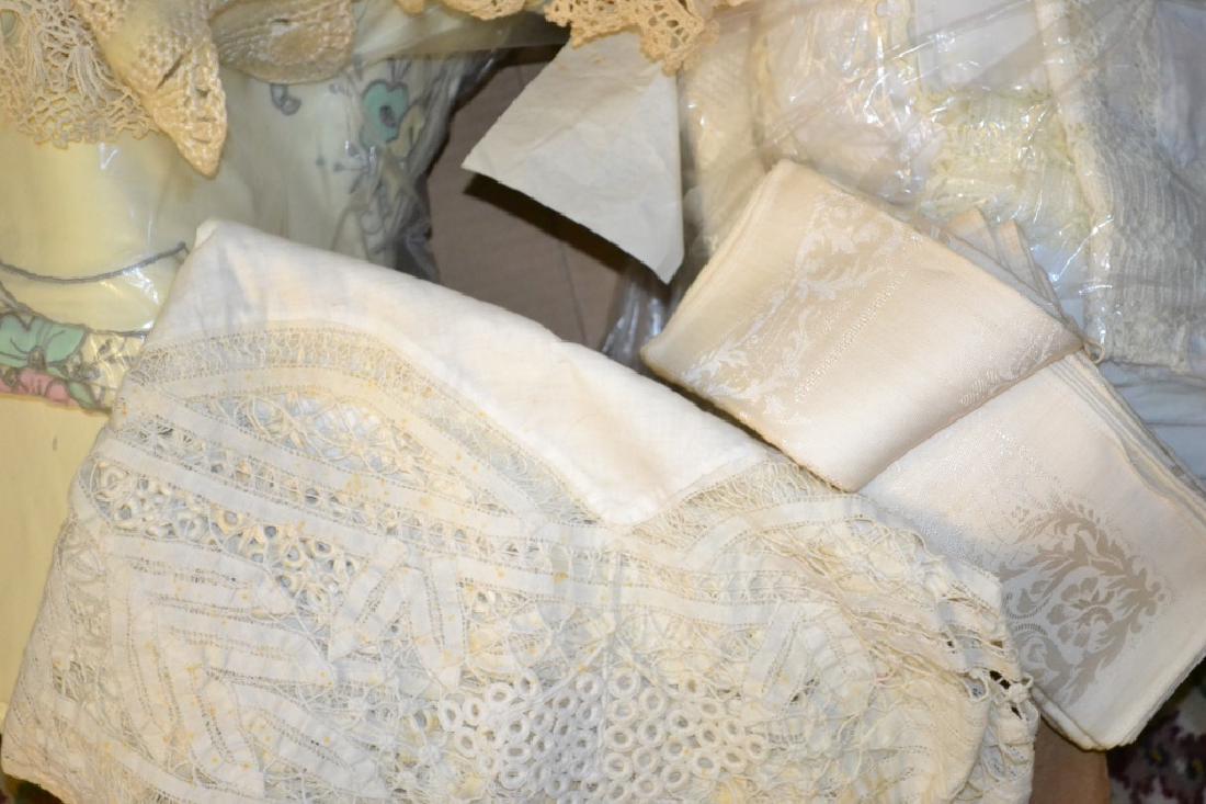 Box of Vintage Linens & Lace: Box of Vintage Linens & Lace