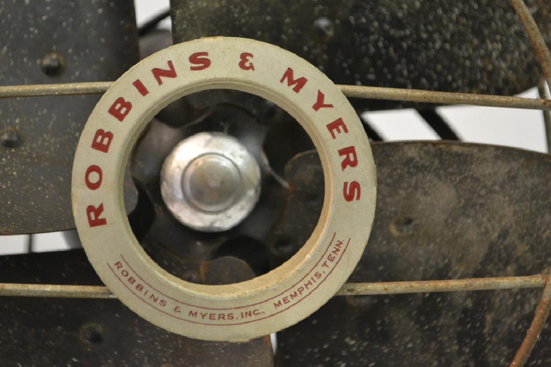 1st half 20th Robbins & Myers Oscillating Fan: 1st half 20th Robbins & Myers oscillating Fan measuring approx. 18"dia x 21.5"h