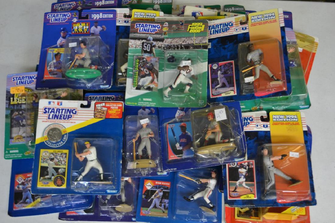 Over 30 Starting Lineup Sports Figurines NIB (1 of 5)