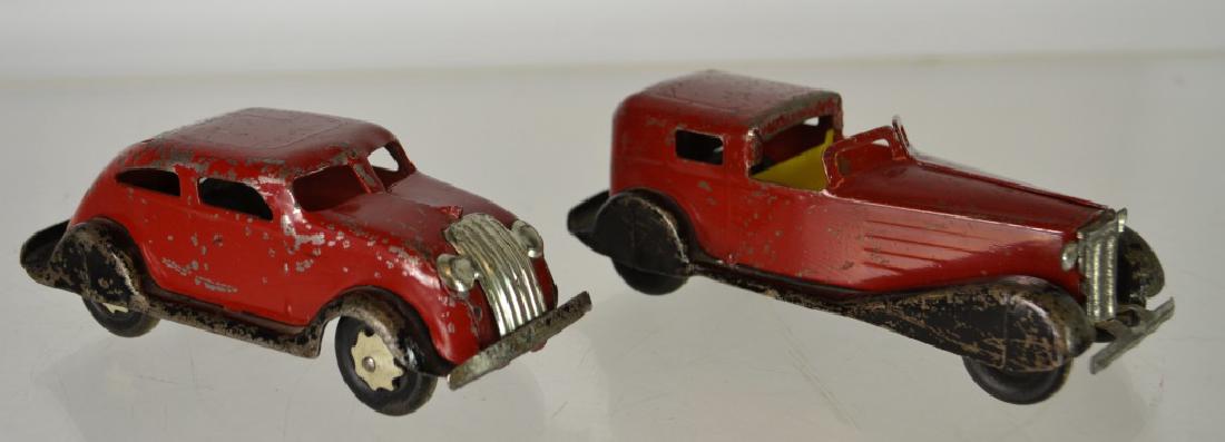 Two Vintage Tin Toy Automobiles (1 of 6)