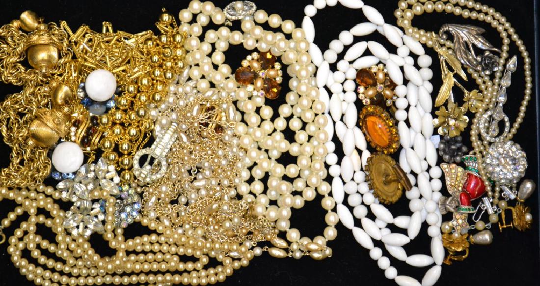 Gold Tone & Faux Pearl Costume Grouping (1 of 1)