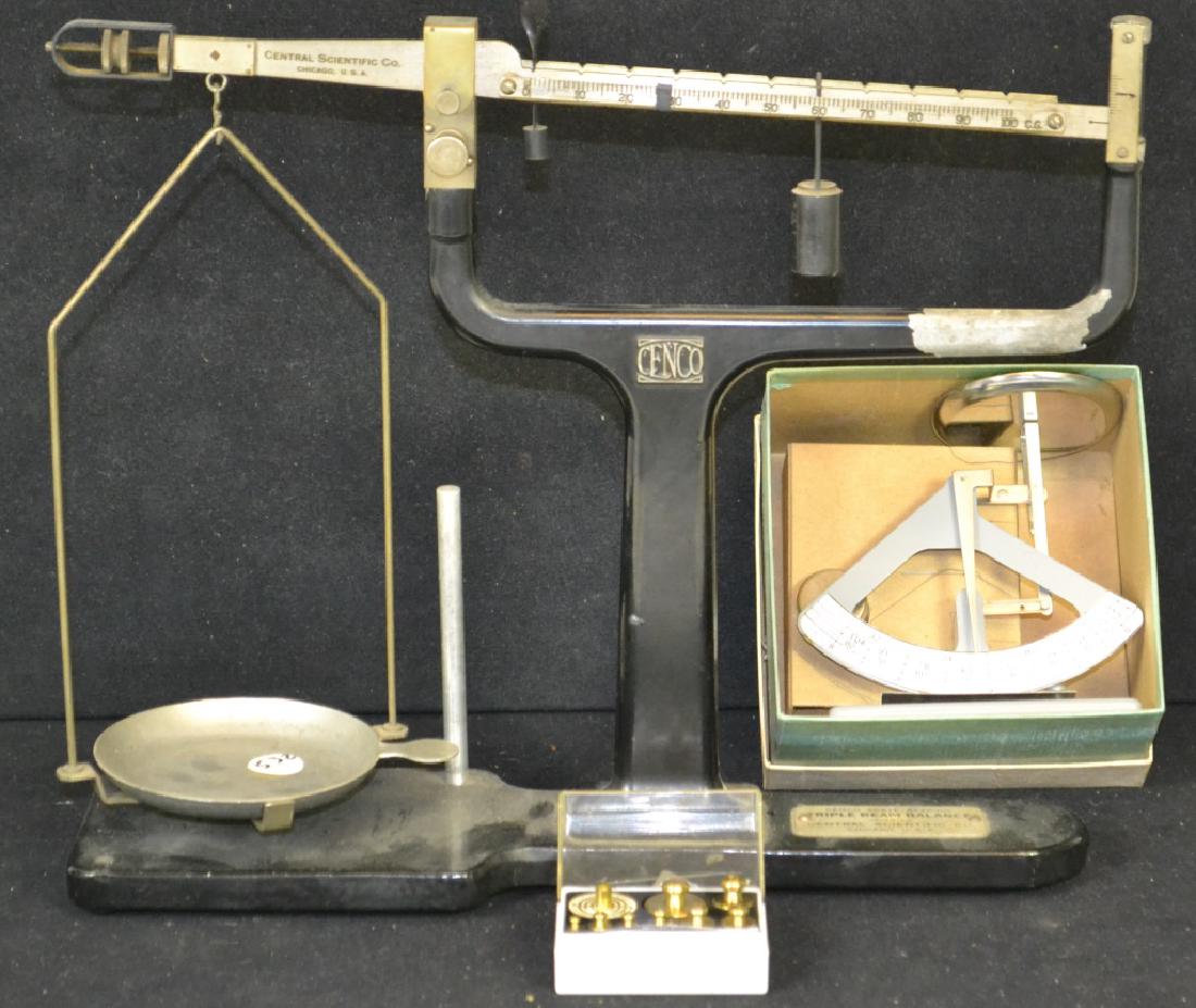 Cenco Agate Bearing Triple Beam Balance Scale: Cenco Agate Bearing triple beam balance scale, along with a complete set of solid Brass weights from Fractional Wights Corp USA ranging from 1/10th of a Gram to 50 Grams - partial gram weights are tin