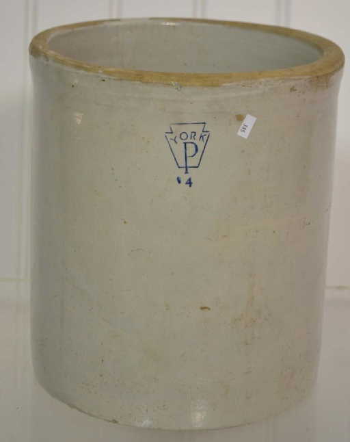 4 Gallon Pfaltzgraff Crock 4 Gallon Pfaltzgraff Crock
