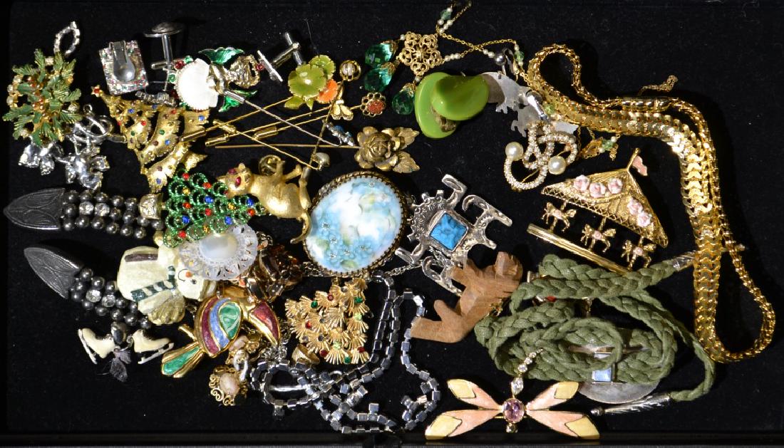 Mixed Costume Jewelry Grouping (1 of 1)