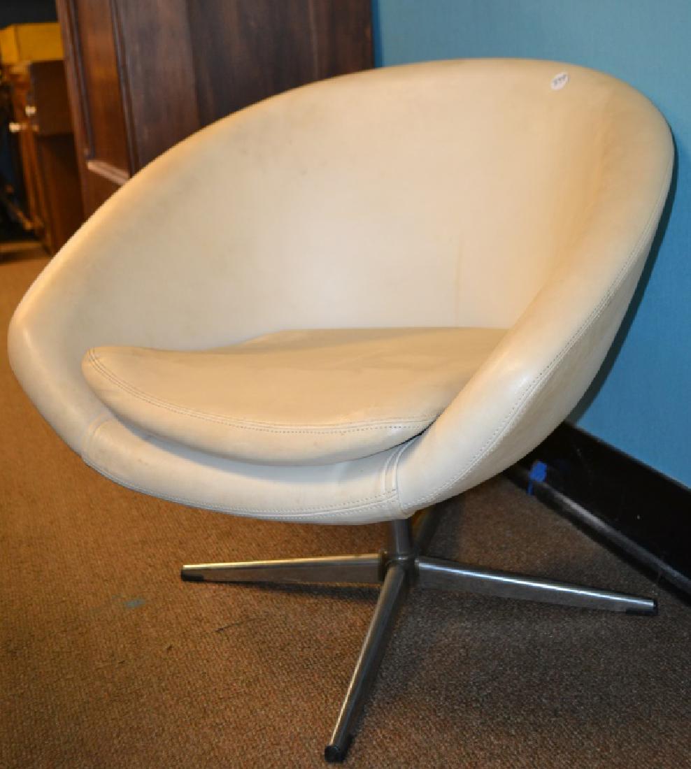 Post Modern Chair (1 of 2)