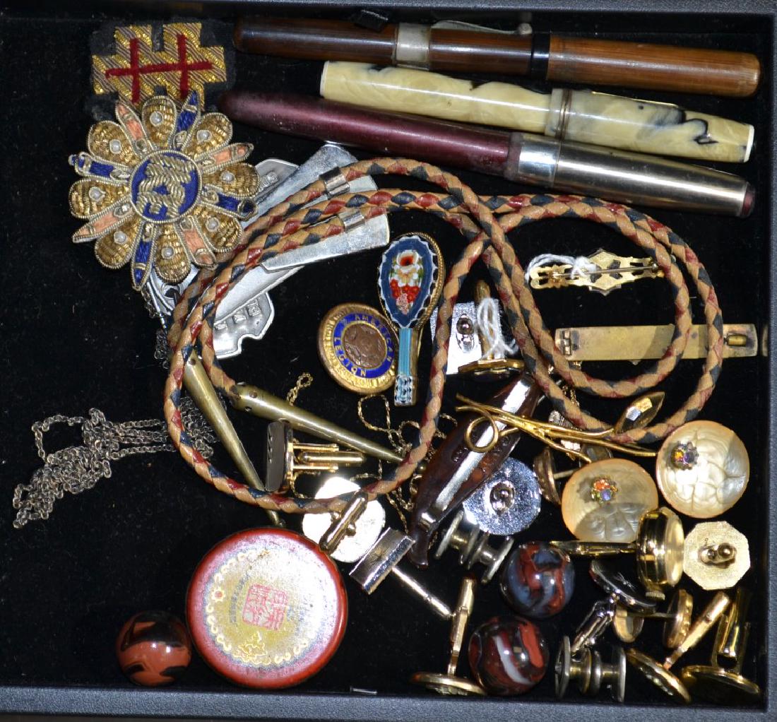 Vintage Pens and Cufflinks (1 of 1)