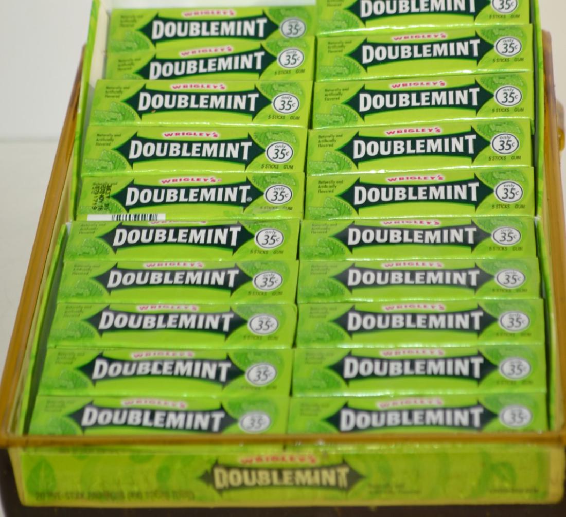 Clark's Teaberry Gum Display (1 of 2)