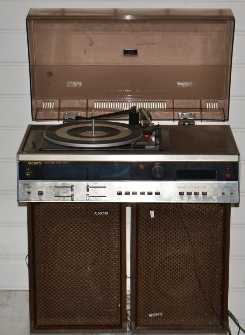 Vintage Sony HP-258 Stereo System (1 of 2)