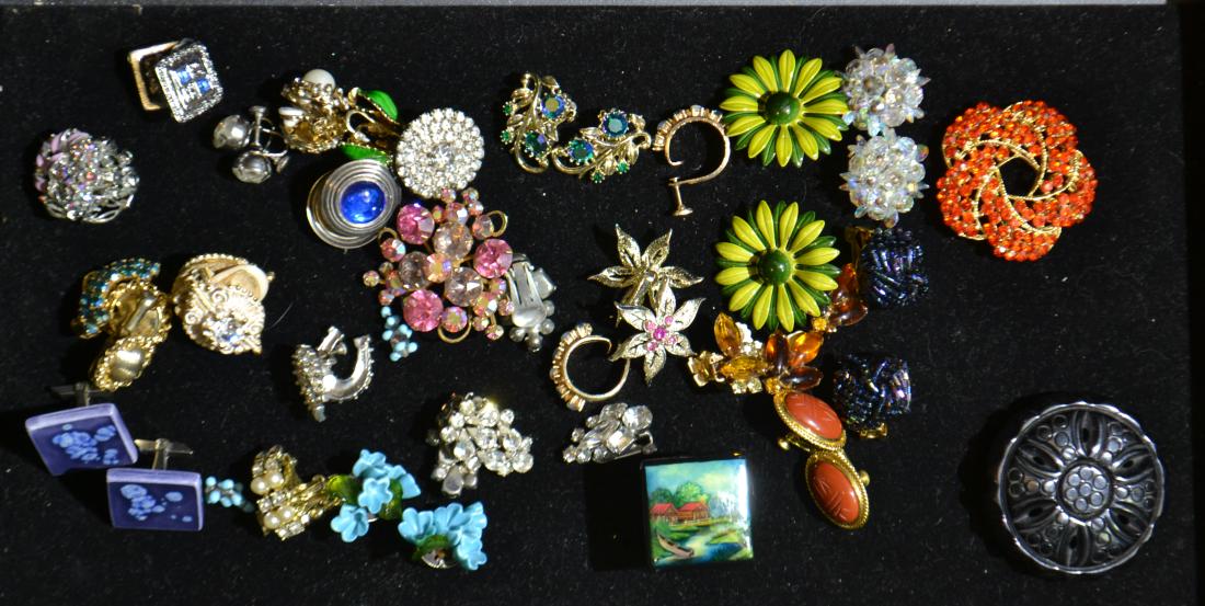 Vintage Clip Earrings and More (1 of 1)
