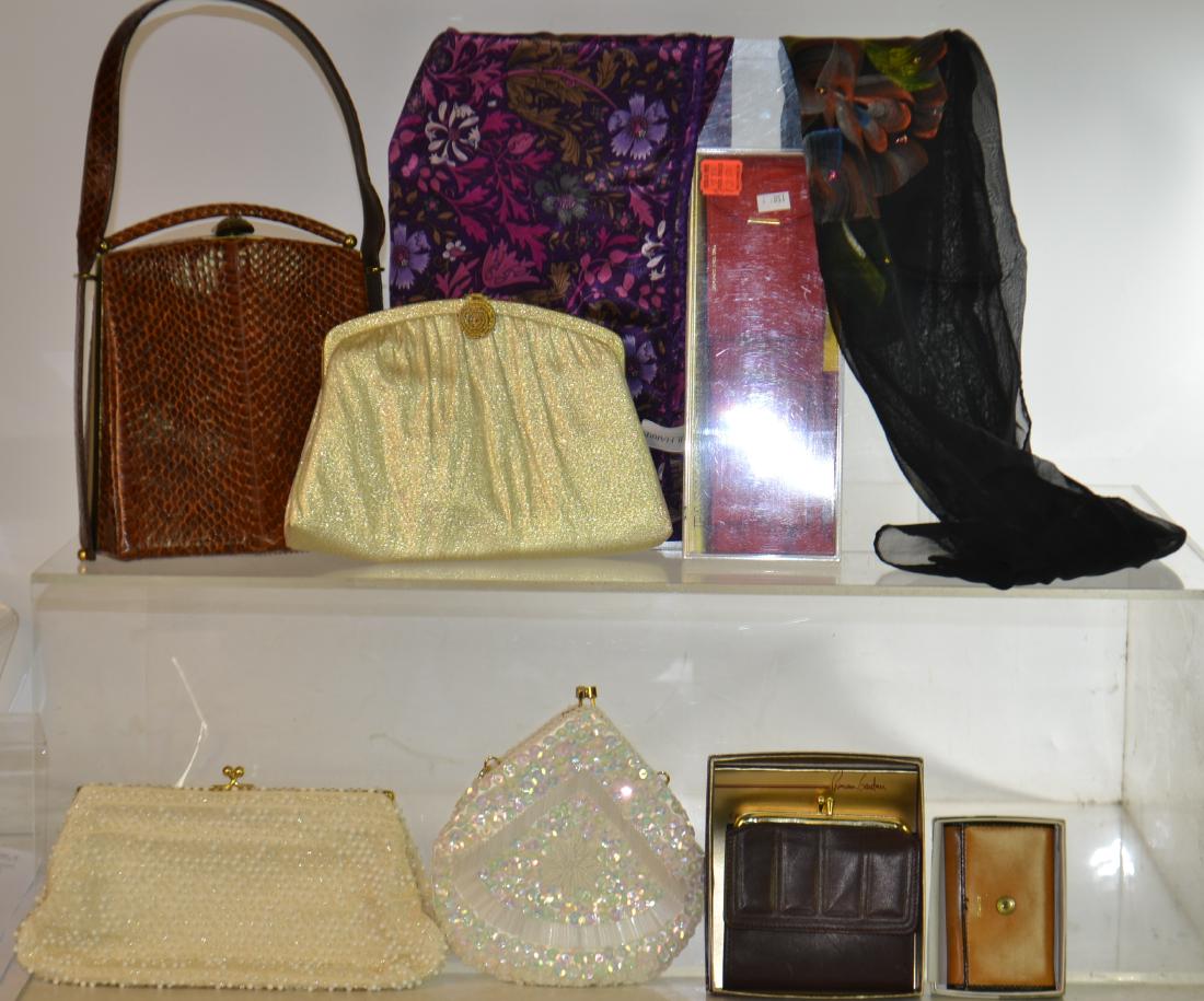 Quality Lady's Purses (1 of 6)