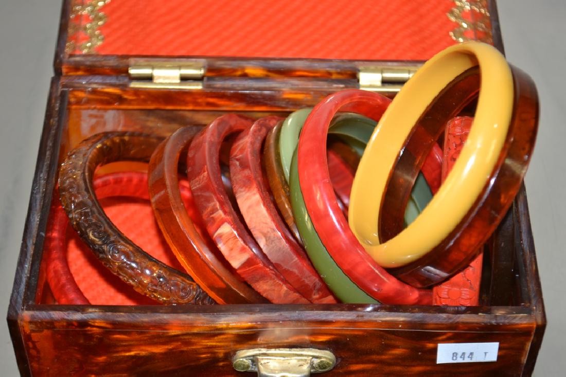 Vintage Plastic Purse and Bangles (1 of 2)