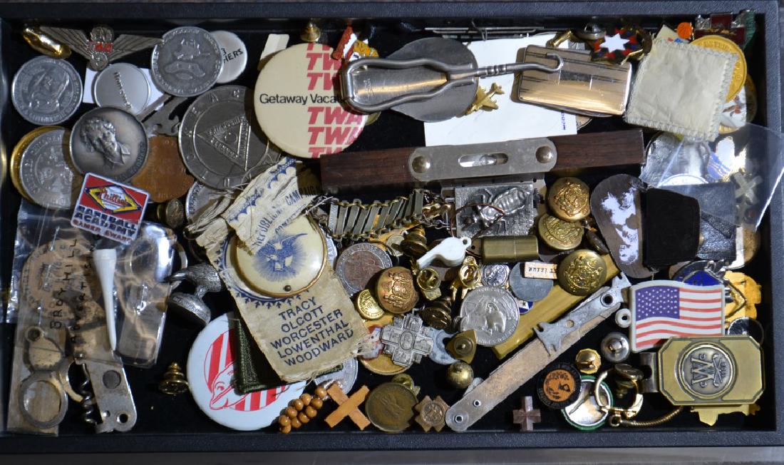 Vintage Buttons and Tokens (1 of 1)