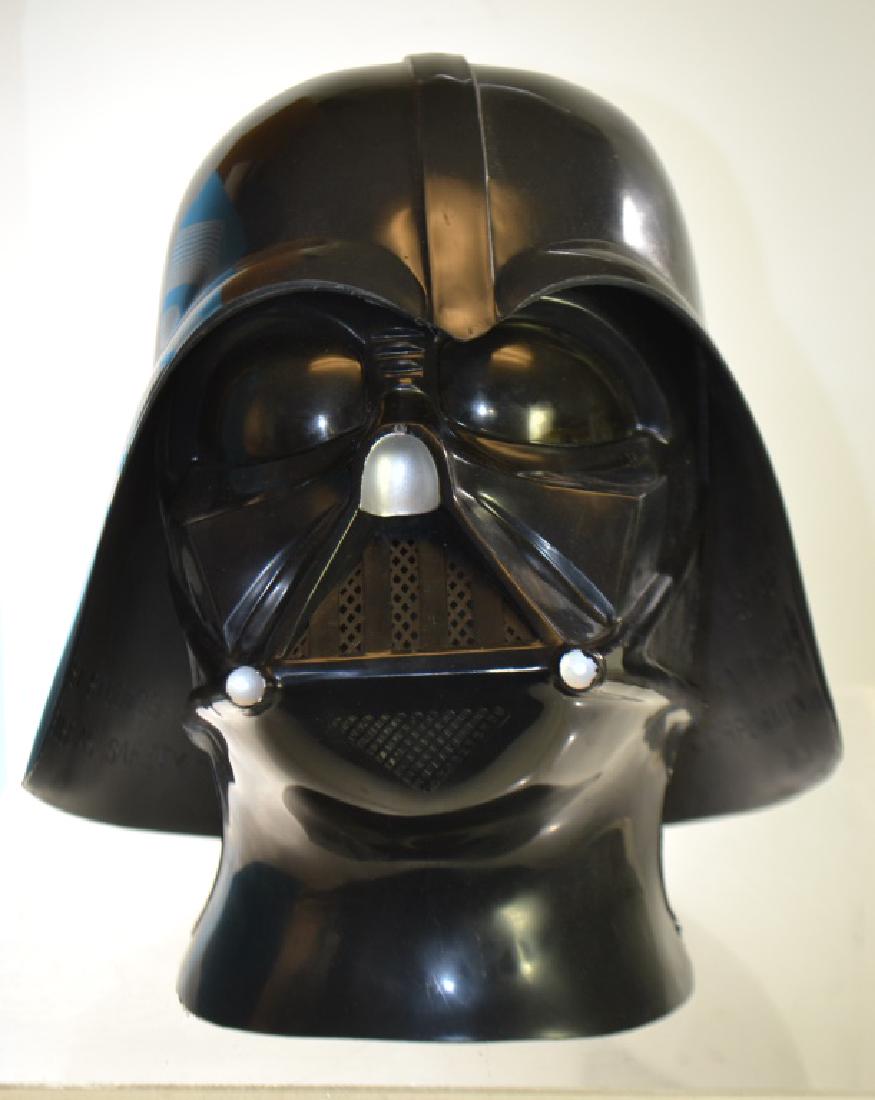 Darth Vader Helmet (1 of 2)