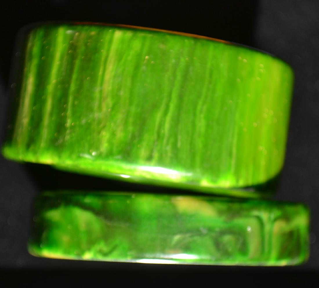 Two Bakelite Bangles (1 of 2)