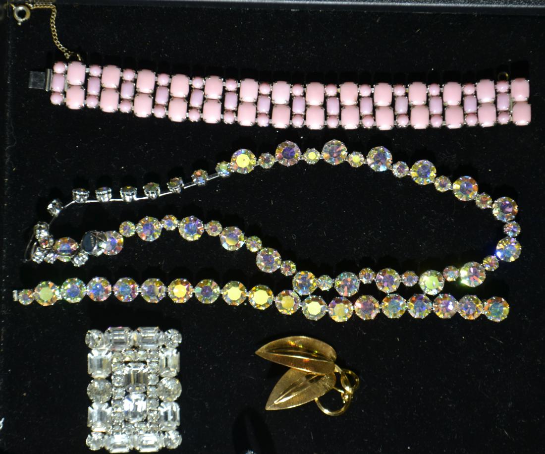 Weiss Necklace and Bracelet (1 of 1)