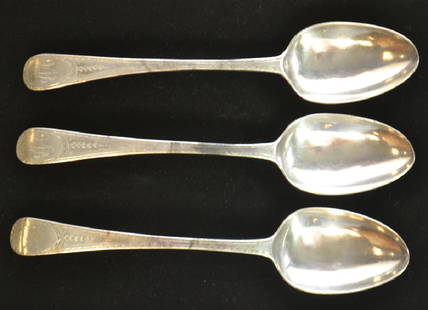 Three Hester Bateman Soup Spoons: Three Hester Bateman silver soup spoons, London 1786.