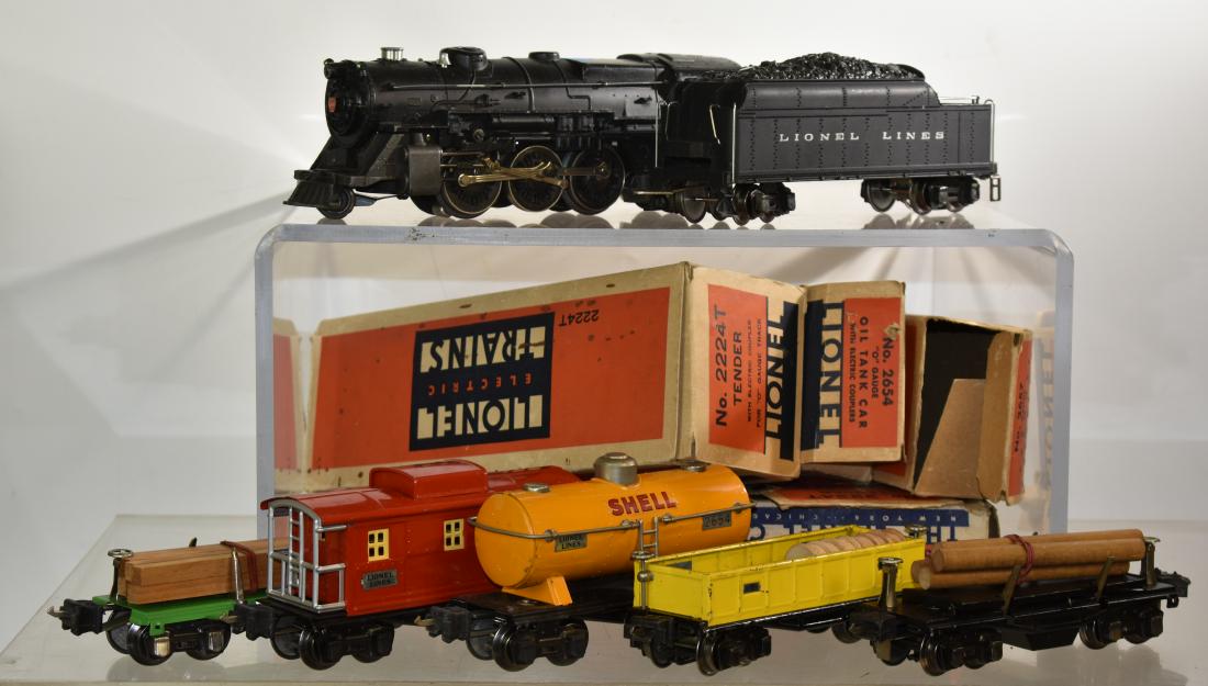 Vintage Lionel Train (1 of 3)