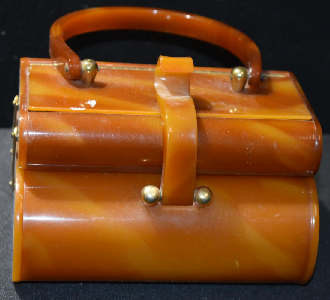 Butterscotch Bakelite Purse (1 of 3)