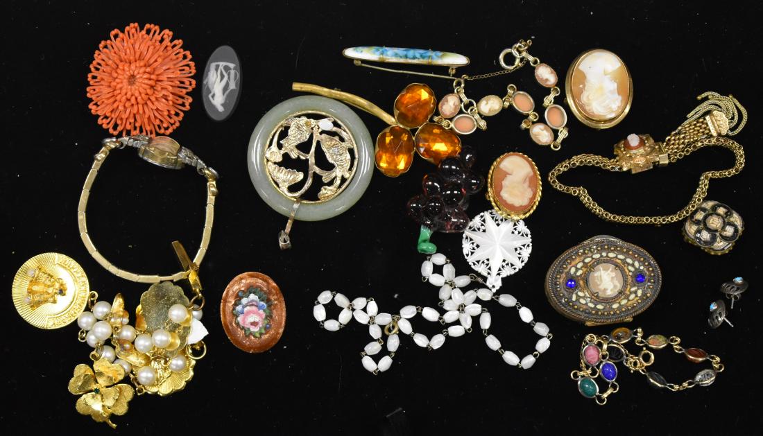 Vintage and Victorian Jewelry (1 of 1)