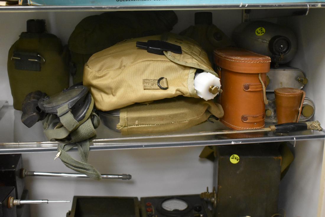 Military Canteens and Related Items (1 of 4)