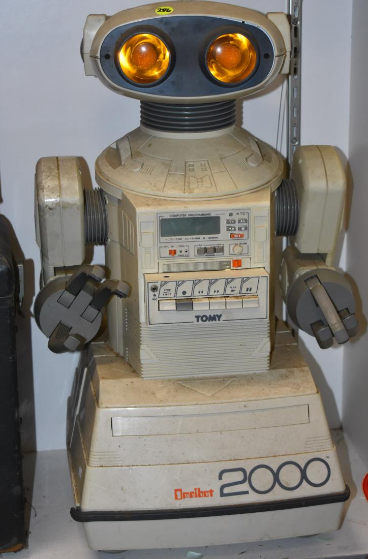 tomy omnibot 2000