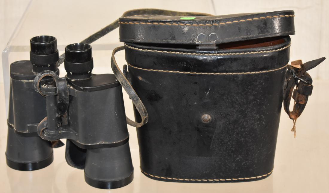 Pair of German WWII Binoculars Dated 1942 (1 of 6)