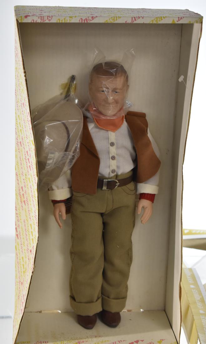 Effanbee John Wayne Doll: Doll comes in original box with paperwork - box is damaged.