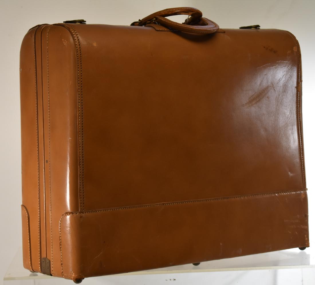 wheary suitcase