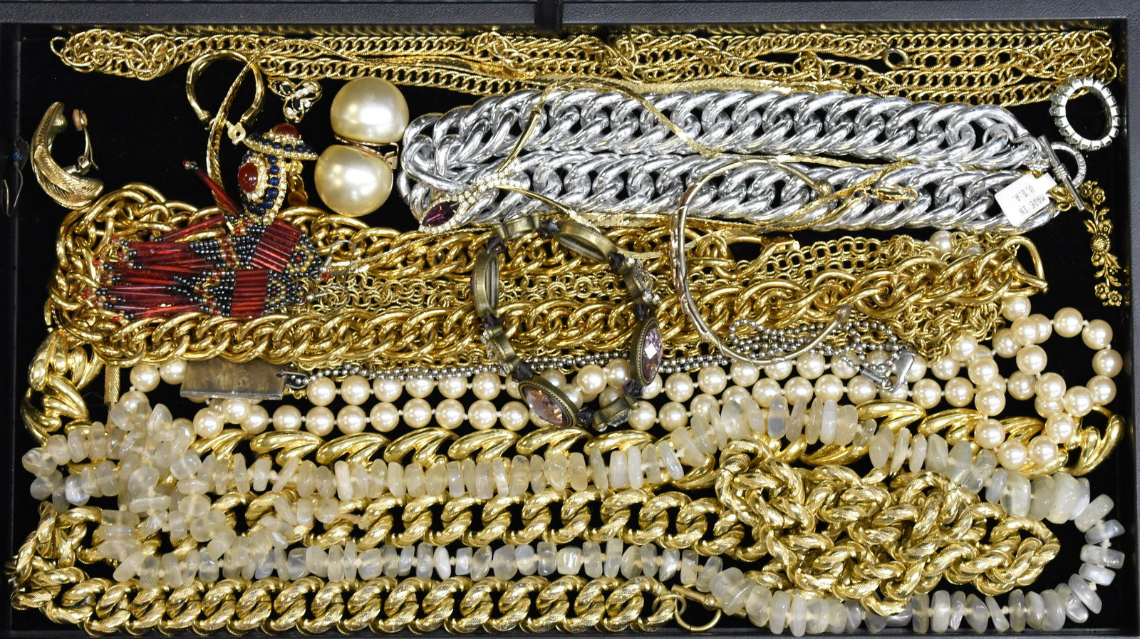 Statement Necklaces and Jewelry (1 of 1)